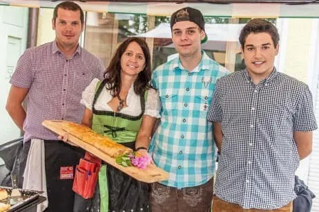 Strudelfest-SO-1.9.2024-11-Uhr
